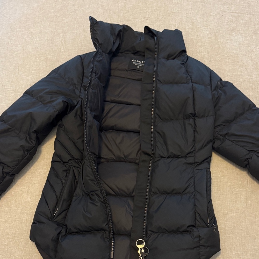 Athleta Women's Midnight Black Puffer Coat